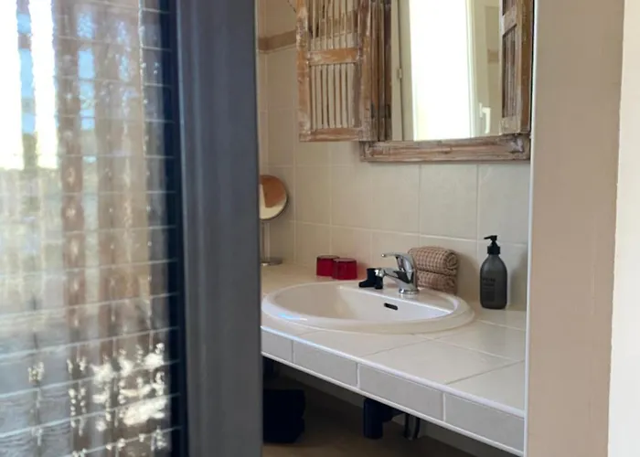 Les Tranquilles D'oleron Bed & Breakfast